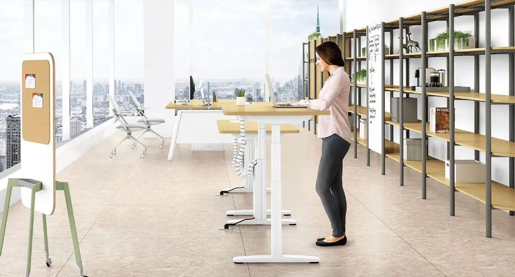 5 - Avail Go HAD Manager Desk and Bench.webp